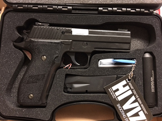 Sig Sauer P226 LDC (Long Dust Cover)
